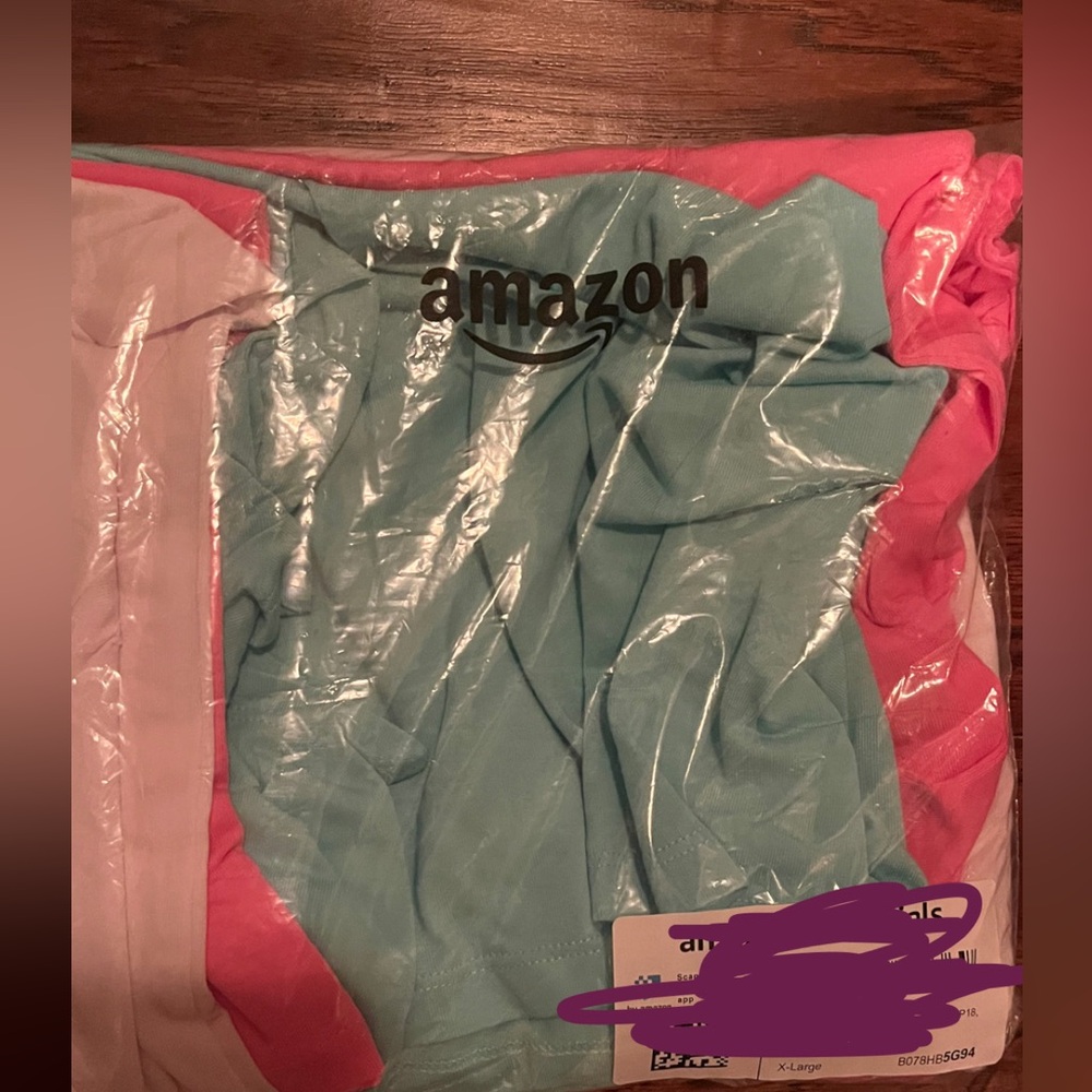 Amazon Essentials 3 pack - Picture 3 of 5